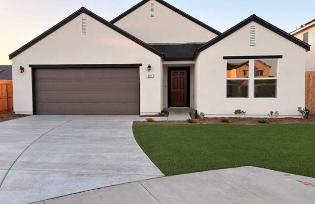 NEW Beautiful 3 Bedroom 2 Bath Home In Delano photos photos