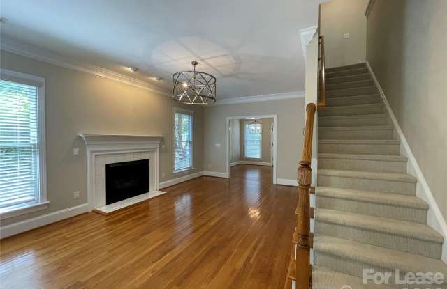 2617 Greyabby Court Gallery 2