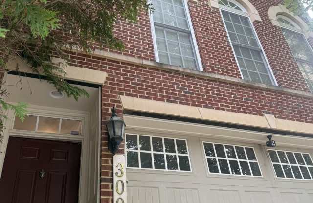 3008 HOLLOW CREST Place Gallery 3