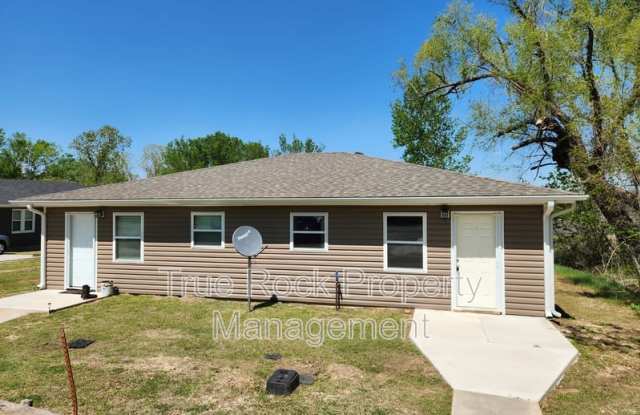 15402 CR 1501 photos photos