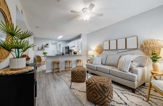 Hawk Ridge Apartments Gallery 3