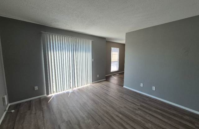 Coventry Park KC Apartments LLC - Condos photos photos
