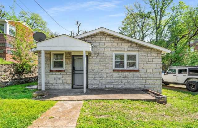 Close to Downtown Nashville! photos photos