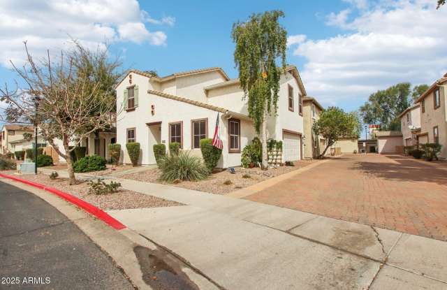 10220 E ISLETA Avenue photos photos