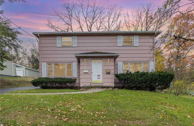 16 Summit Street photos photos