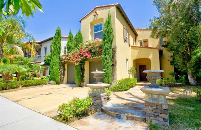 25 Secret - 25 Secret Gdn, Irvine, CA 92620