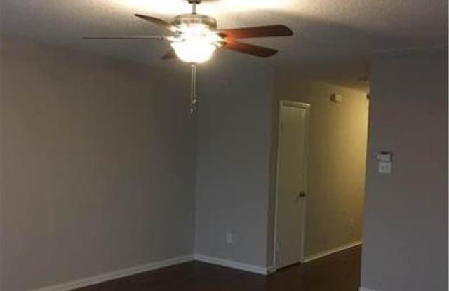 6708 Waterhill Lane Gallery 3