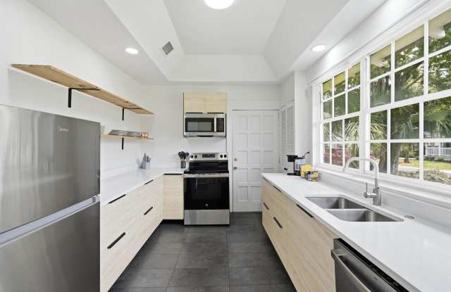 1630 Larue Ave #1 Jacksonville, FL Gallery 3