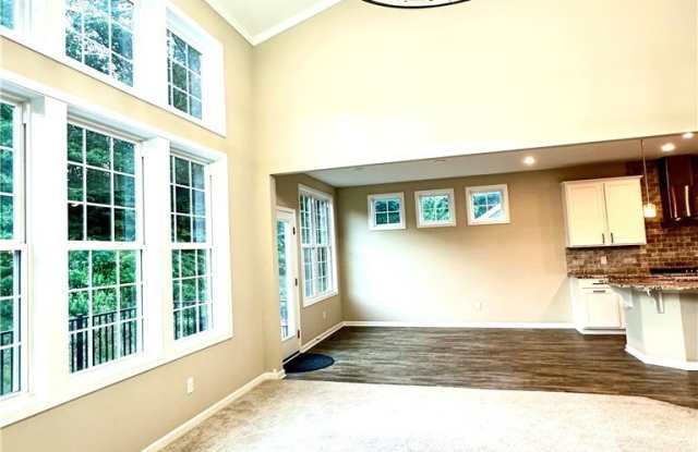 7178 Hawthorn Trace Gallery 4