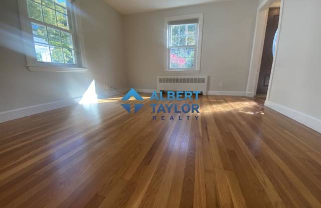 49 Hackensack Rd. Gallery 2