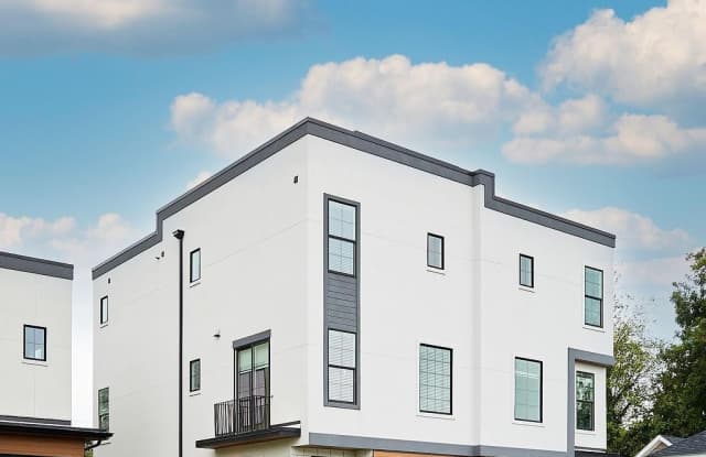 1302 E 10th Street - 1302 East 10th Street, Charlotte, NC 28204