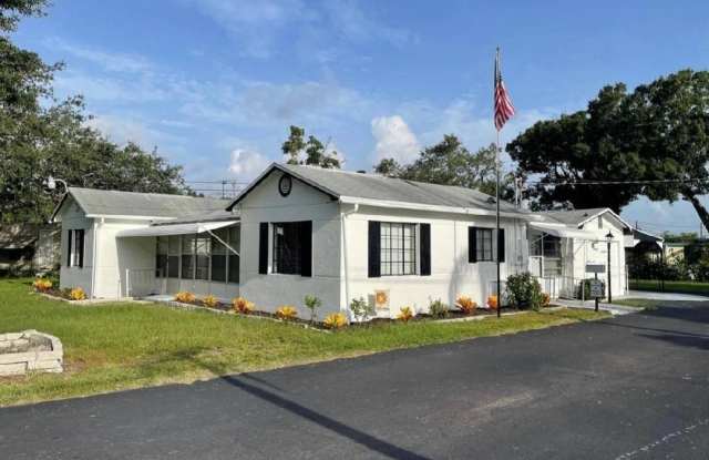 3565  58th Ave N photos photos