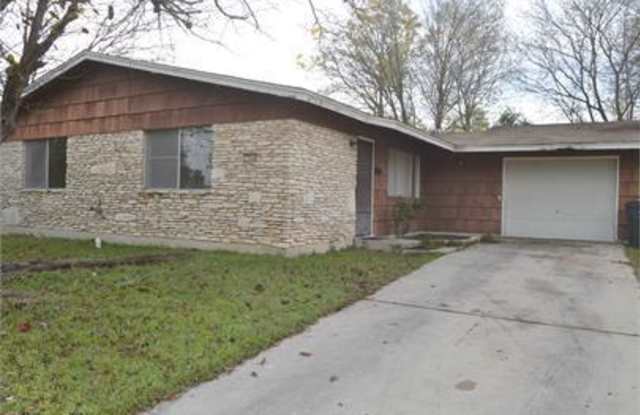 1504 Kimberly Lane Gallery 1