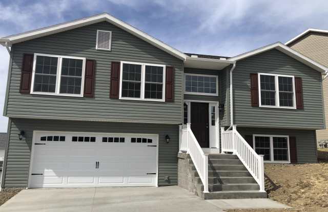 40 Summers Ridge Road Gallery 1