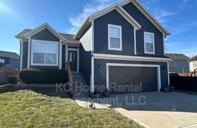 12612 S Race St - 12612 South Race Street, Olathe, KS 66061 12612 S Race St - 12612 South Race Street, Olathe, KS 66061