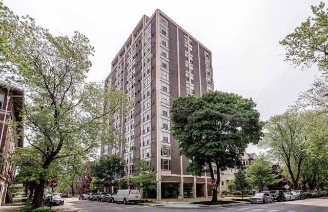 5401 Hyde Park - 5401 South Hyde Park Boulevard, Chicago, IL 60615