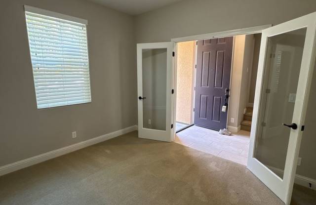 Available Now!!  Avalon Gated Community! Gallery 4