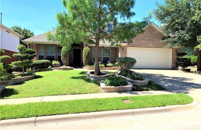 2808 Fossil Run Boulevard - 2808 Fossil Run Boulevard, Fort Worth, TX 76131