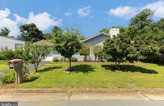 246 AVONDALE DRIVE photos photos