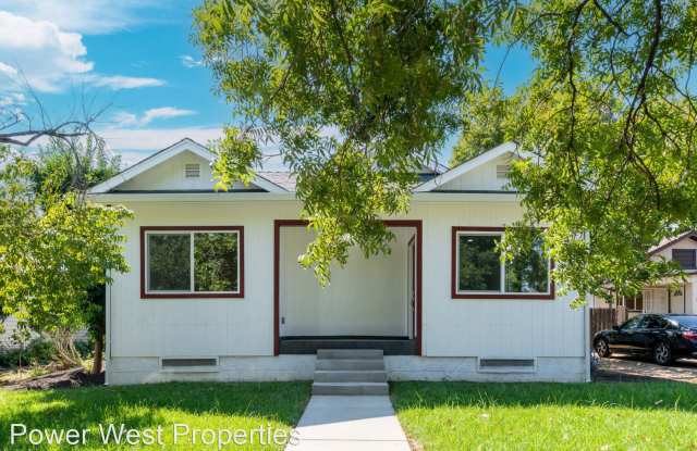 1325 2nd St - 1325 2nd Street, Red Bluff, CA 96080 1325 2nd St - 1325 2nd Street, Red Bluff, CA 96080