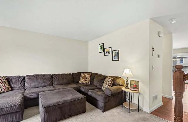 1212 Overlook Rd Gallery 3
