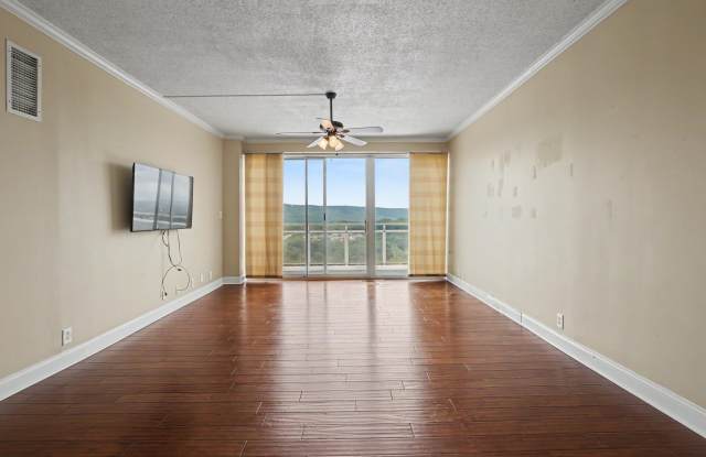 1131 Stringers Ridge Road Gallery 2