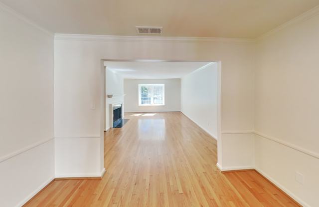 115 Woodmere Sq NW - 115 Woodmere Square Northwest, Atlanta, GA 30327