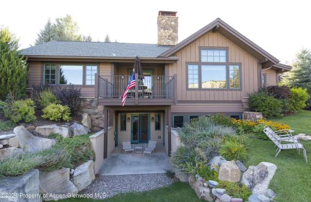 90 Cottage Drive Gallery 2