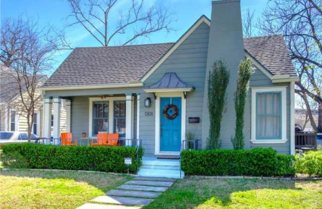 1301 E 28th ST - 1301 East 28th Street, Austin, TX 78722