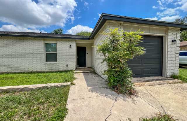 1518 Eichen Road photos photos