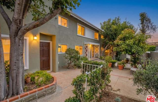 16144 W Sunset Blvd photos photos