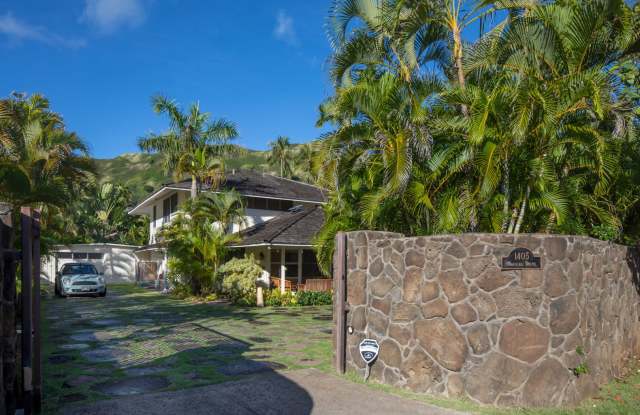 Fully Furnished Lanikai House with A/C photos photos