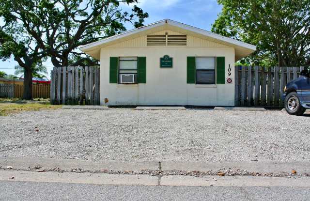 109 Pierce Avenue unit: 1 photos photos