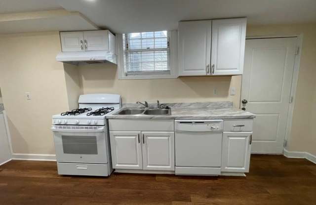 2106 Pawnee Drive SE Gallery 2