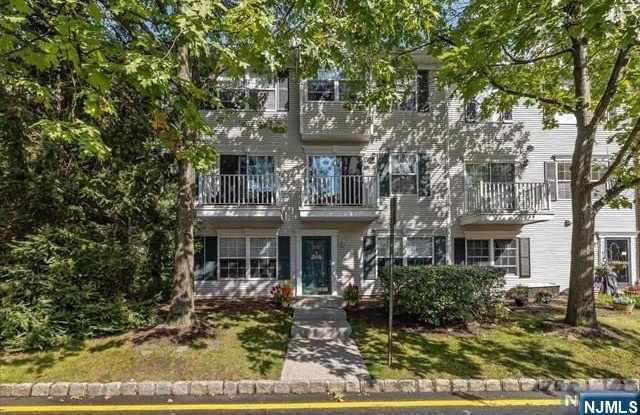 2191 Kent Court photos photos