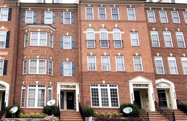 9520 HYDE Place photos photos