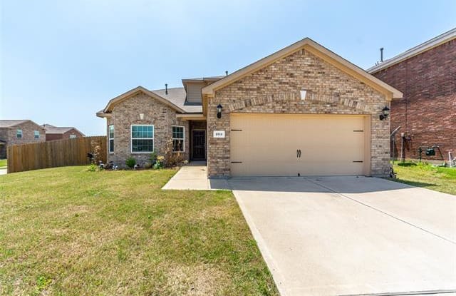 8910 Black Haw Street - 8910 Blackhaw Street, Kaufman County, TX 75126