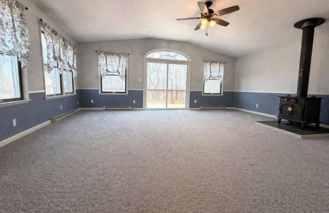 2119 Oaklyn Dr. Gallery 3