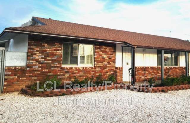 28610 Pebble Beach Dr Gallery 2