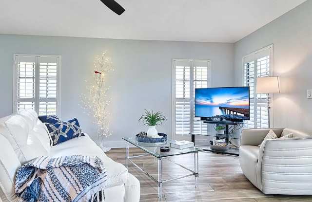 16291 Countess Dr photos photos