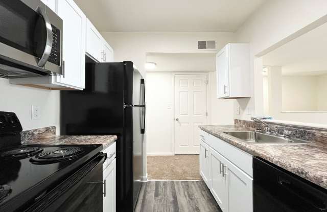 Collinwood Square Apartments photos photos Collinwood Square Apartments photos photos