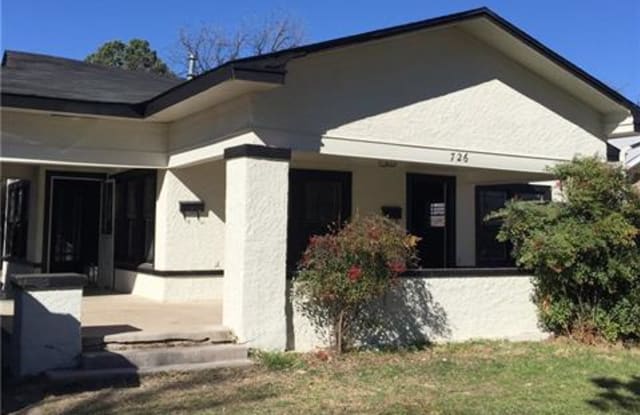 726 Peach Street - 726 Peach Street, Abilene, TX 79602