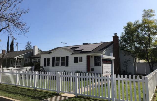 14006 La Maida St. Gallery 2