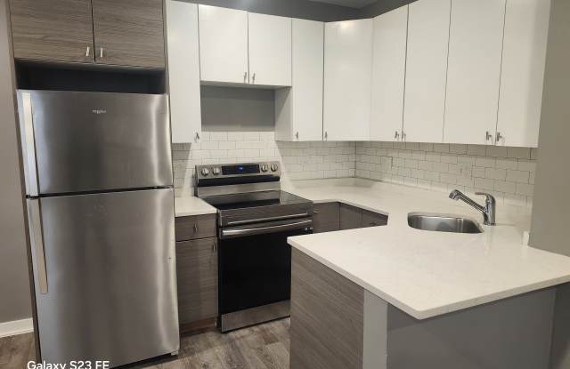 4400 S Drexel Blvd photos photos