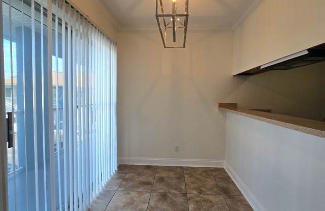 Beautiful 2/1 Condo for Rent - Ask About Free Rent Special - Come See Today!! Gallery 4