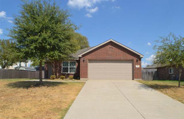 House for Lease in Sherman Gallery 1