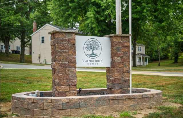 Scenic Hills Homes - Midland, PA Gallery 2
