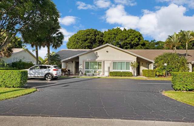 708 Lago Road photos photos