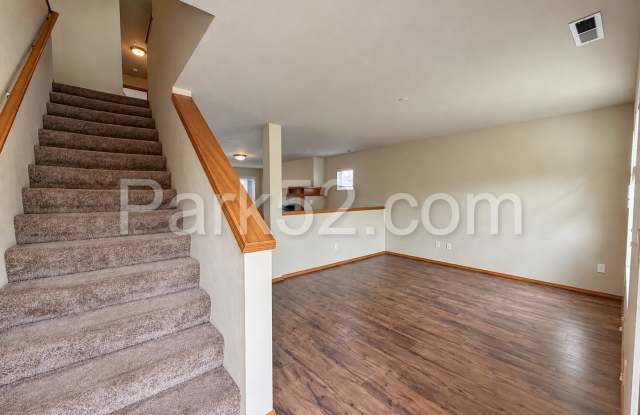 5 Bedroom Single Family Home in DuPont with Large Fenced Backyard Gallery 4