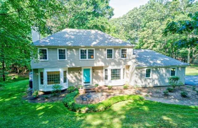 152 Woolf Rd photos photos